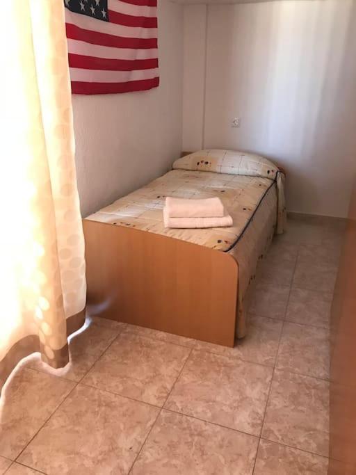 Apartamento Aitana.Esta A 2 Km De La Playa Andando Apartment Аликанте Екстериор снимка
